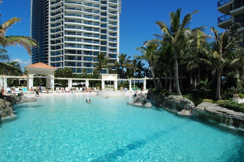 Chevron Renaissance - Hr Surfers Paradise Gold Coast Exterior foto